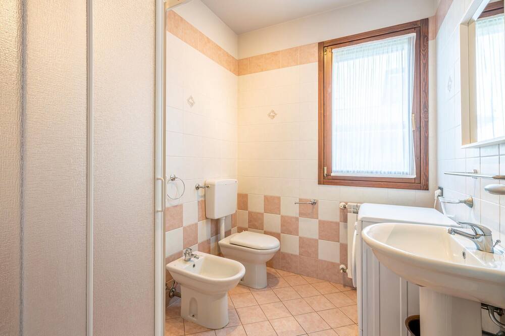Photo of Bathroom in Isola Albarella
