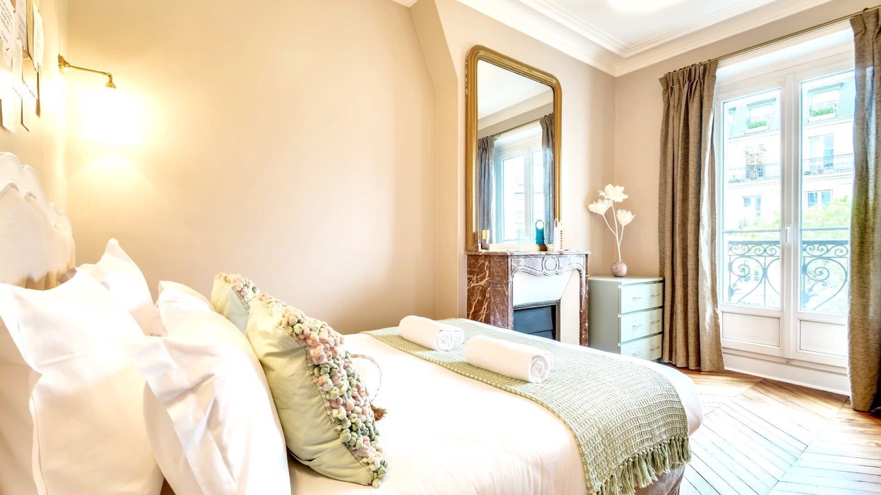 Photo of Bedroom in Saint-Germain-des-Pres