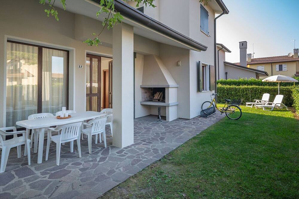 Photo of Patio Balcony in Isola Albarella