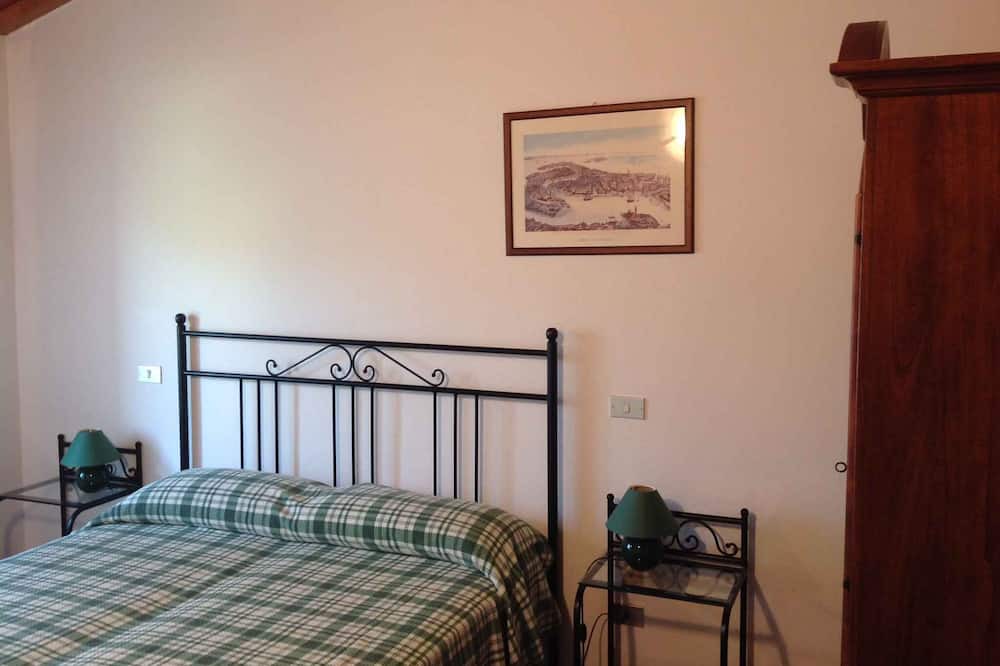 Photo of Bedroom in Costermano