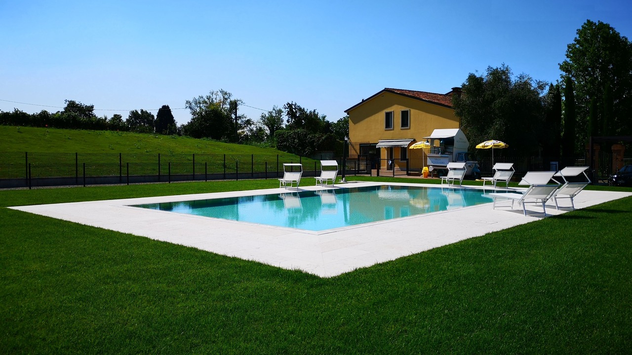 Photo of Outdoor in Cavalcaselle