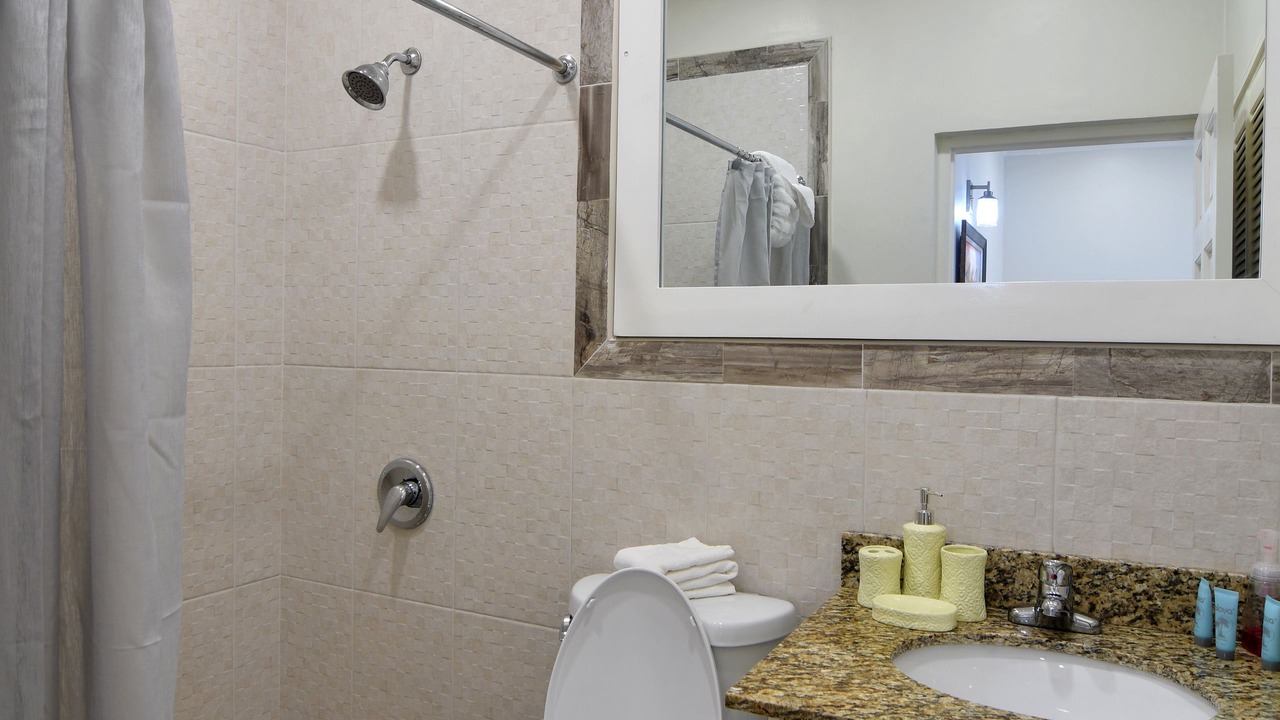 Photo of Bathroom in Molynes Gardens