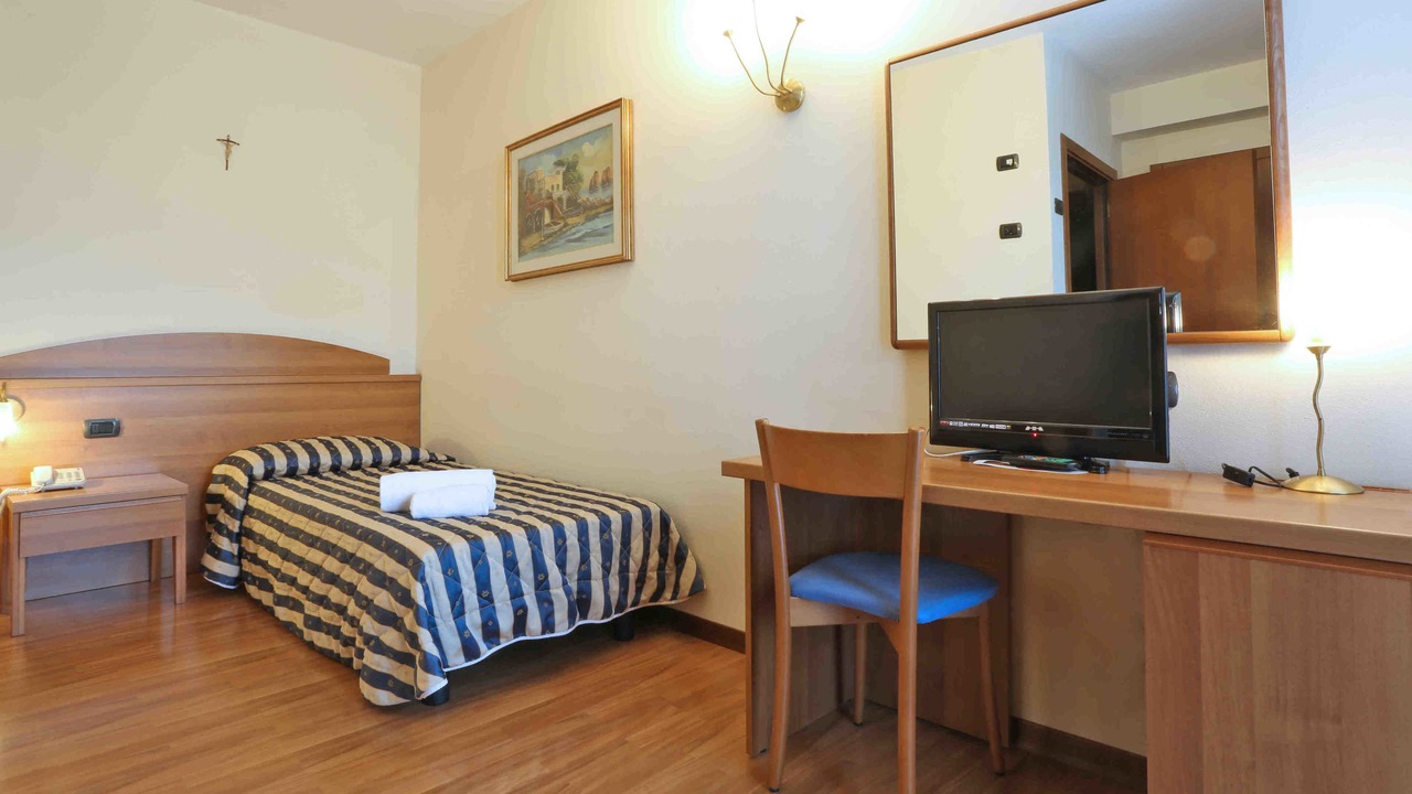 Photo of Bedroom in San Zeno di Montagna