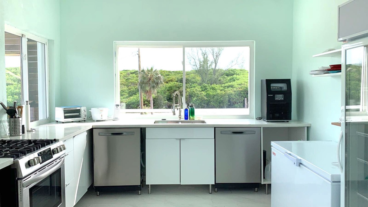 Photo of Kitchen in Governor's Harbour