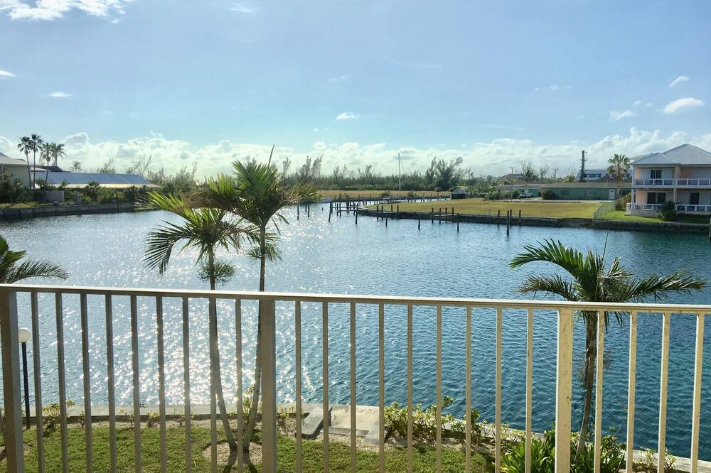 Photo of Others in Bahamia West