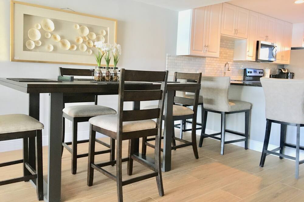 Photo of Kitchen in Bahamia West