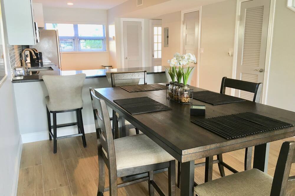 Photo of Kitchen in Bahamia West