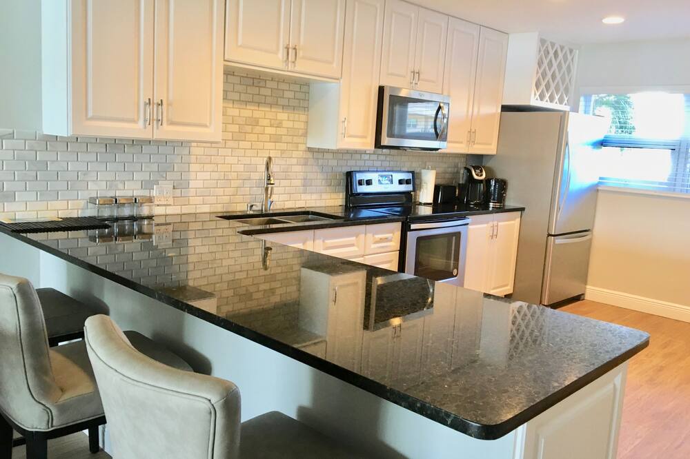 Photo of Kitchen in Bahamia West