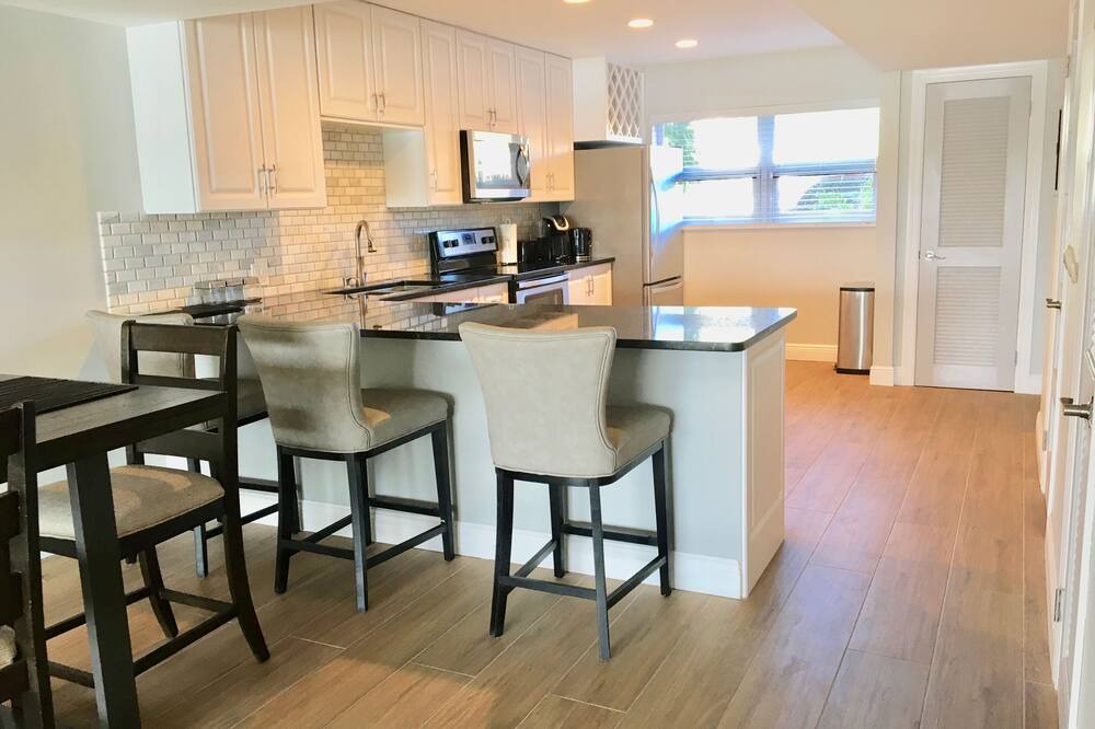 Photo of Kitchen in Bahamia West