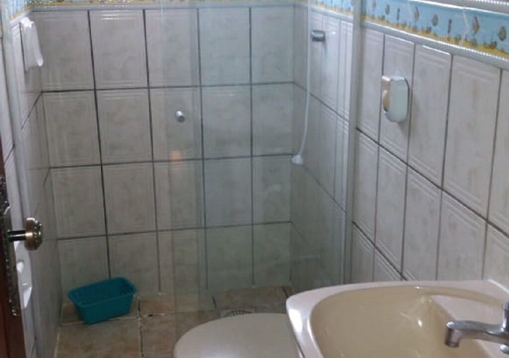 Photo of Bathroom in Pero