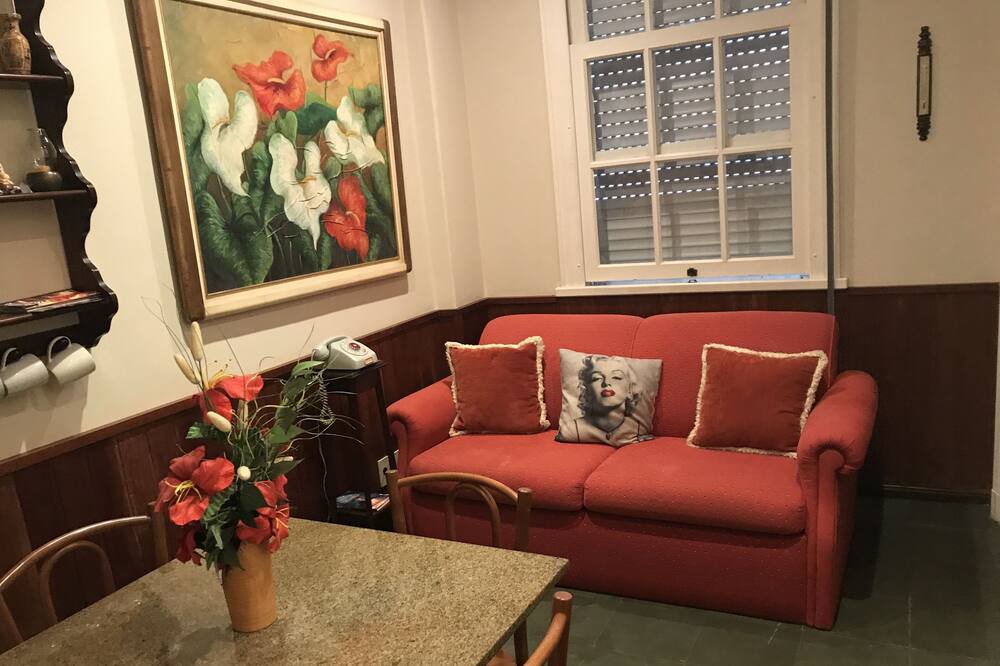 Photo of Livingroom in Historic Center