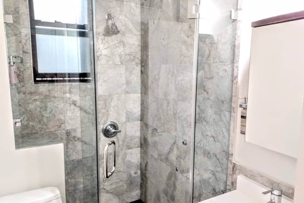 Photo of Bathroom in Kips Bay