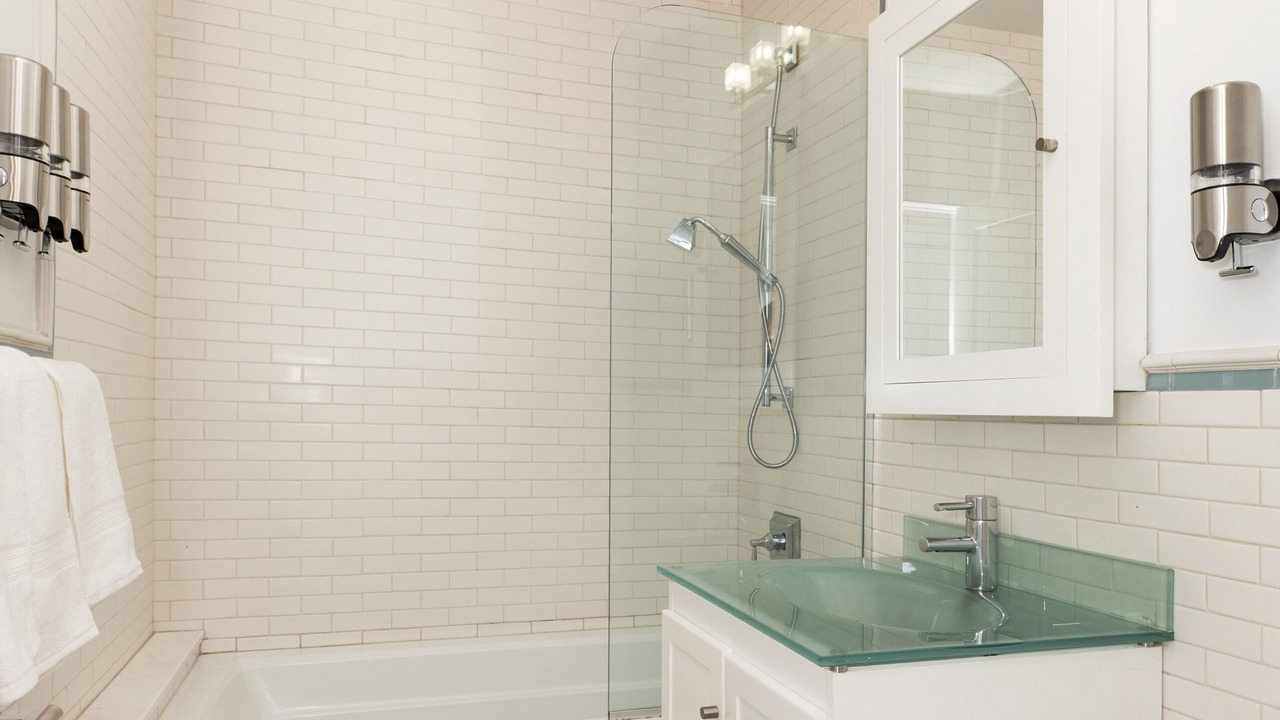 Photo of Bathroom in Kips Bay