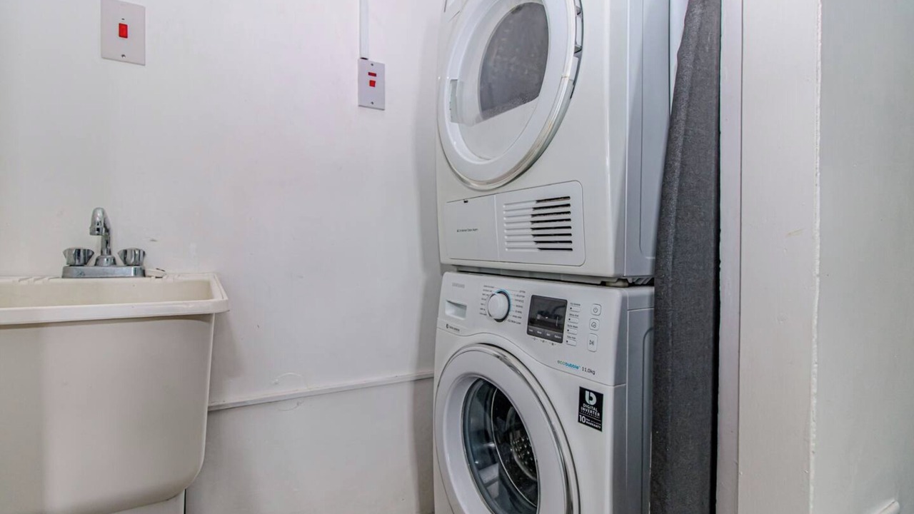 Photo of Bedroom in New Kingston