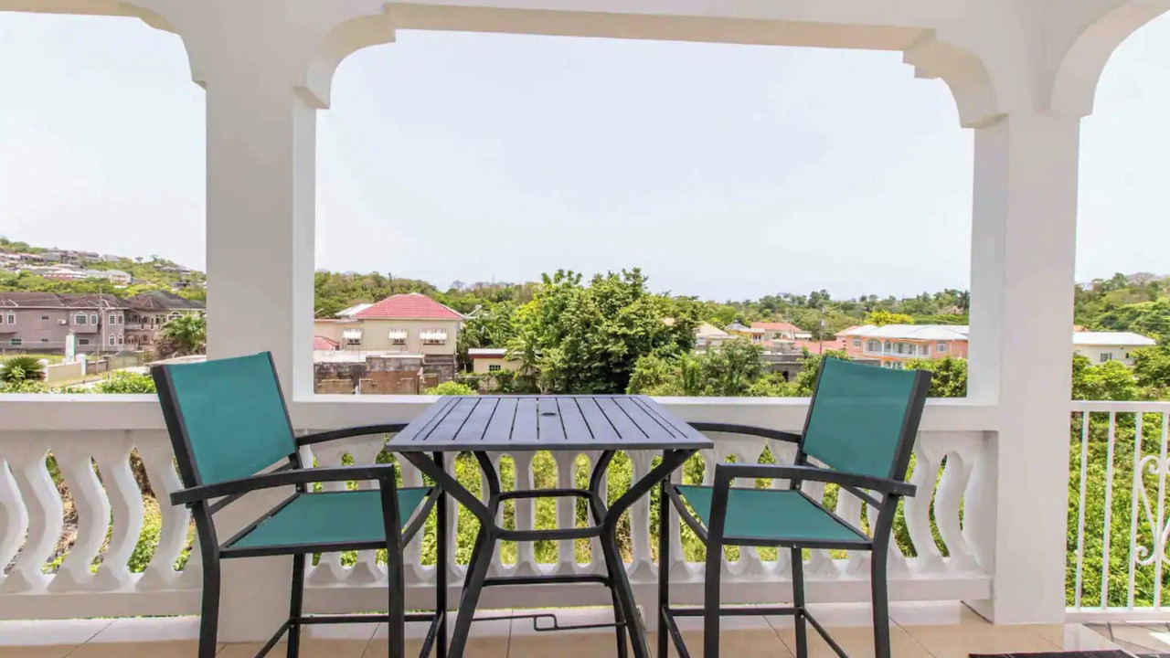 Photo of Patio Balcony in Runaway Bay