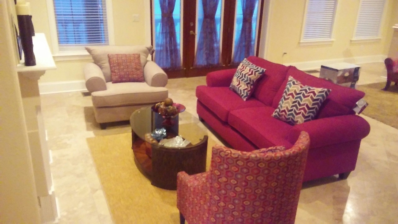 Photo of Livingroom in Rokers Point