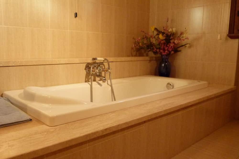 Photo of Bathroom in Valnogaredo