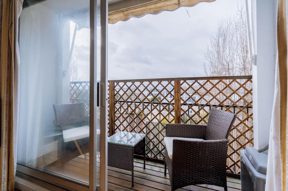 Photo of Outdoor in Villa Montmorency