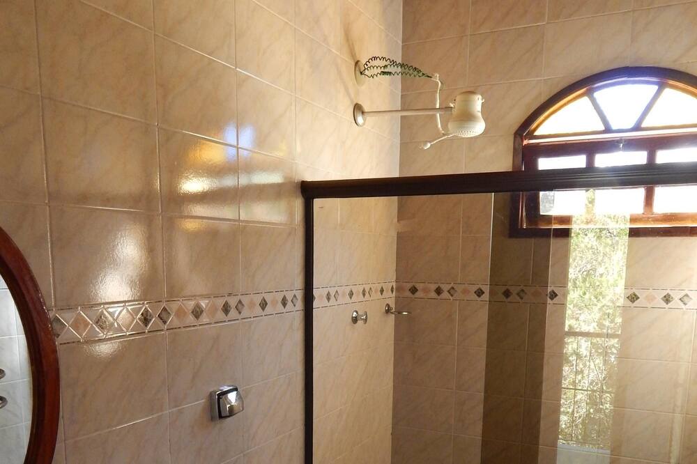 Photo of Bathroom in Parque Santo Antonio