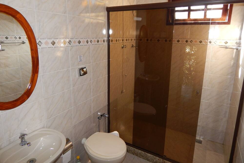 Photo of Bathroom in Parque Santo Antonio