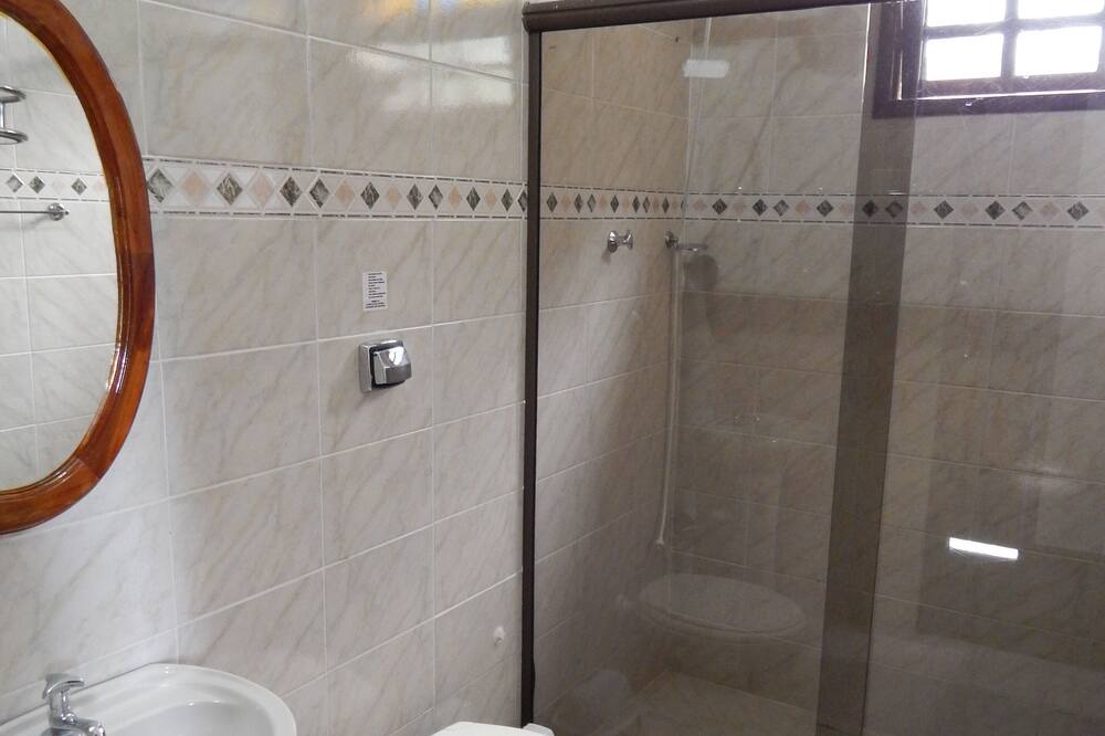 Photo of Bathroom in Parque Santo Antonio