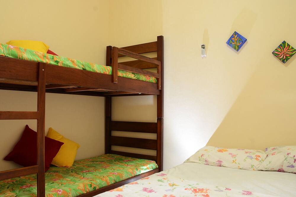 Photo of Bedroom in Trindade