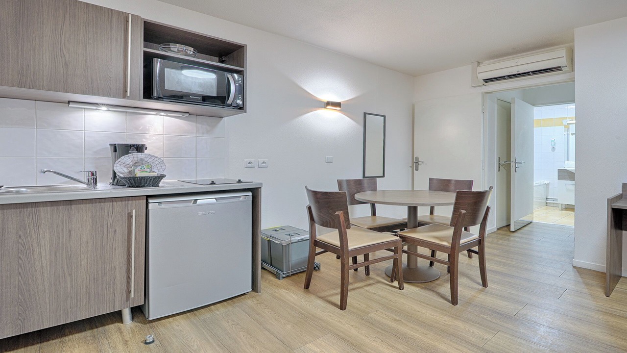 Photo of Kitchen in Le Port sous la Lune