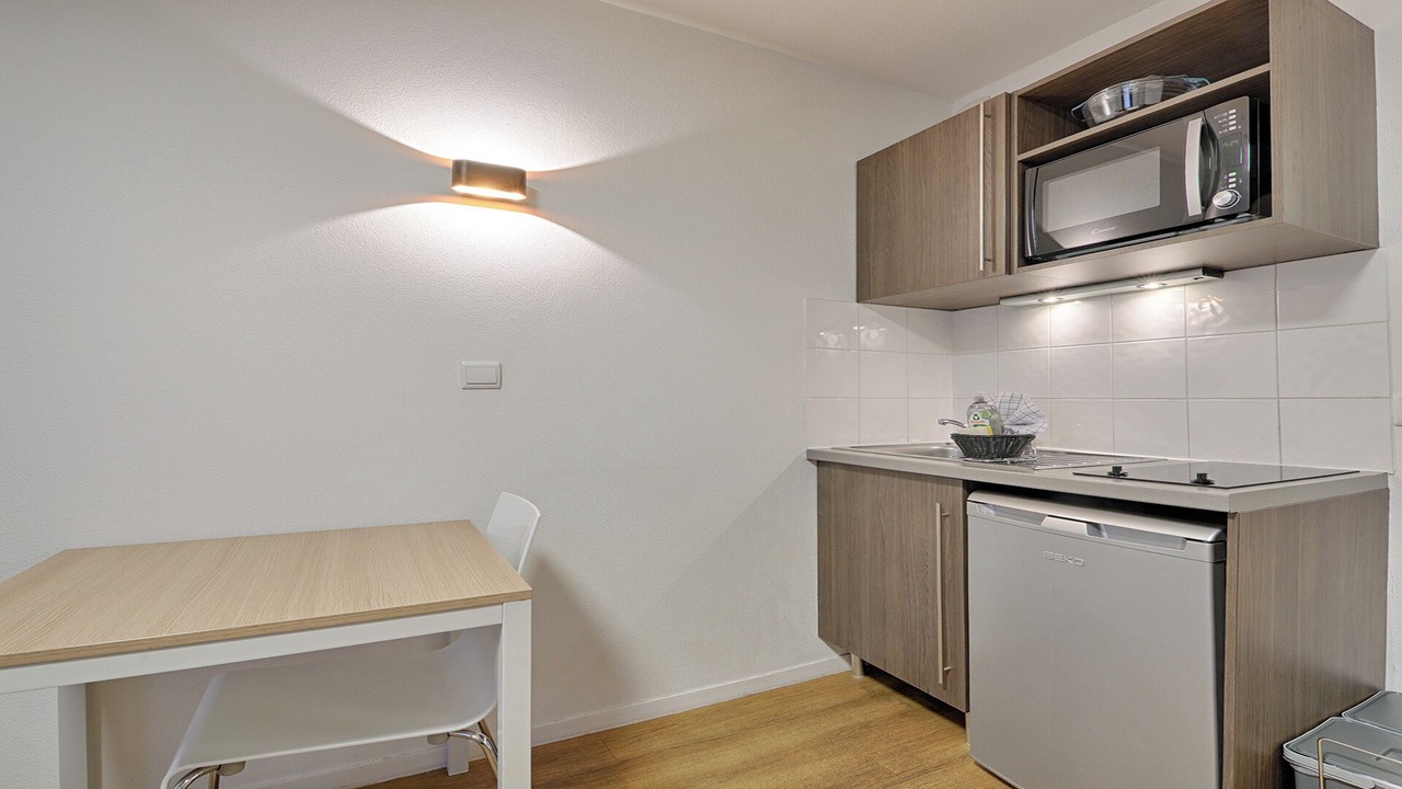 Photo of Kitchen in Le Port sous la Lune