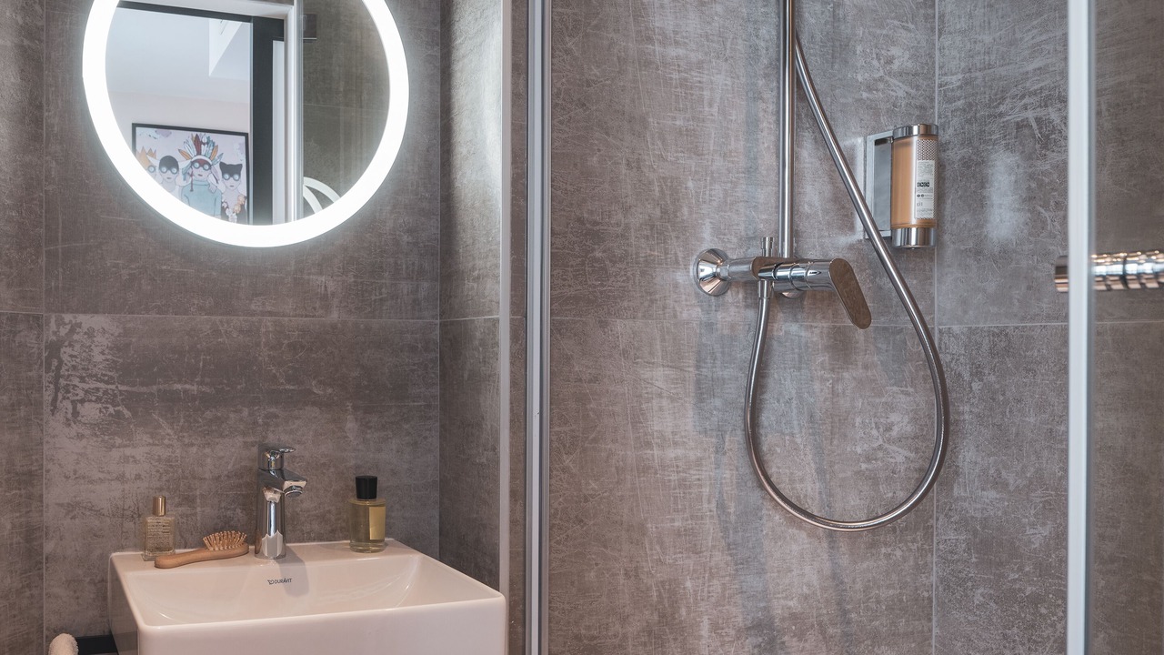 Photo of Bathroom in Charonne