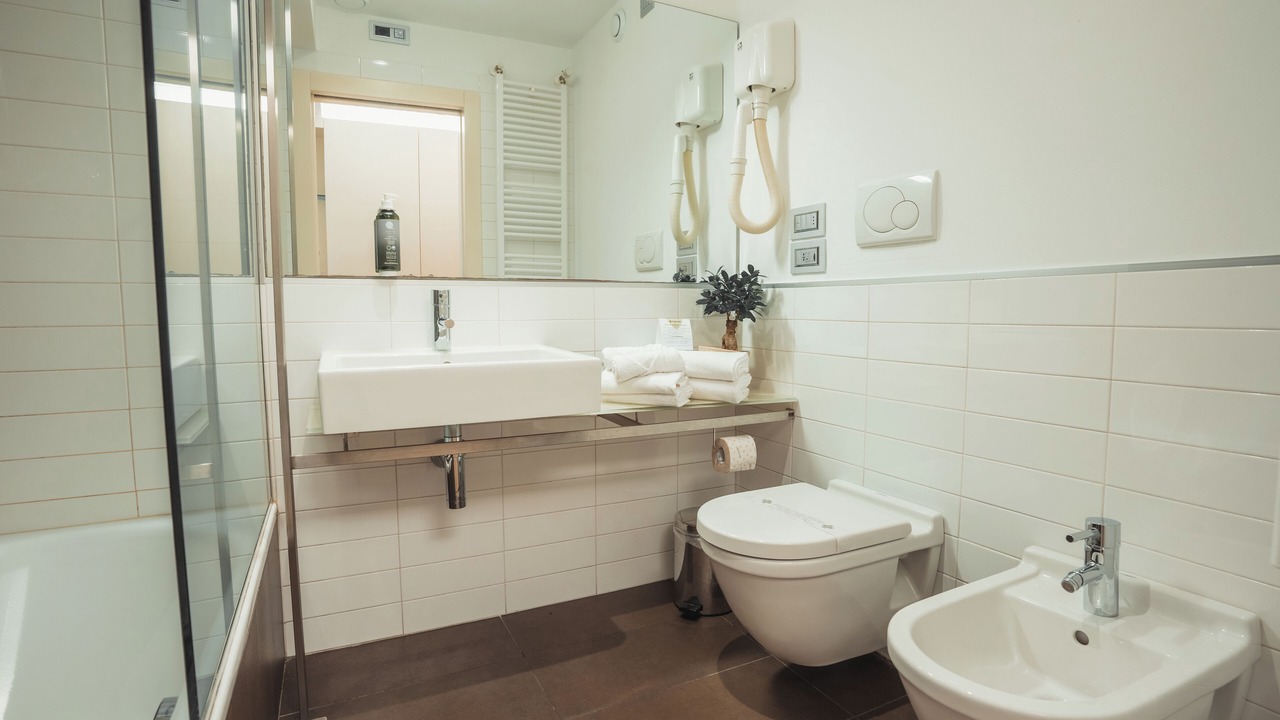 Photo of Bathroom in Sandra