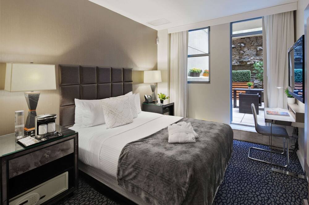 Photo of Bedroom in Sutton Place
