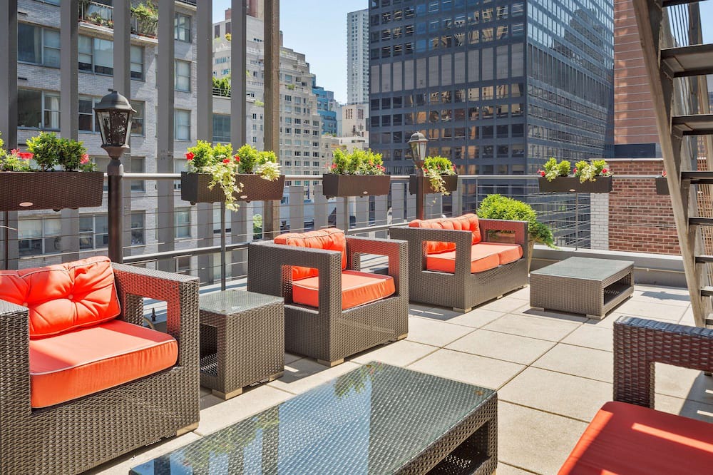 Photo of Outdoor in Sutton Place
