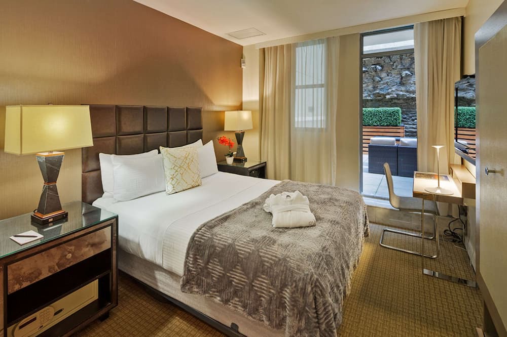 Photo of Bedroom in Sutton Place
