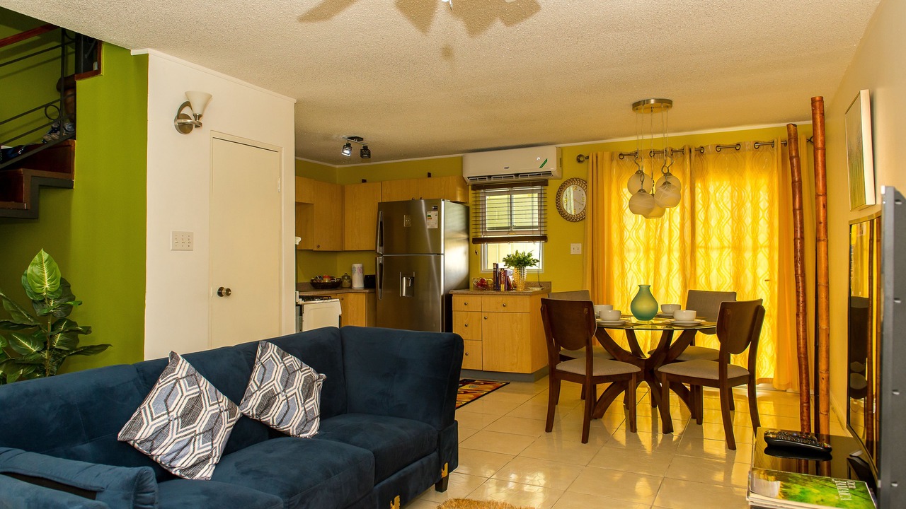Photo of Bedroom in Caribbean Estates