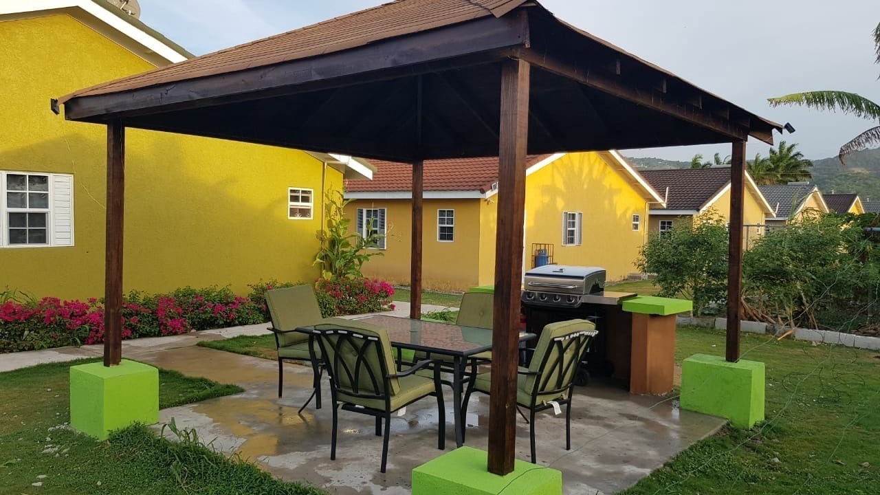 Photo of Patio Balcony in Mammee Bay