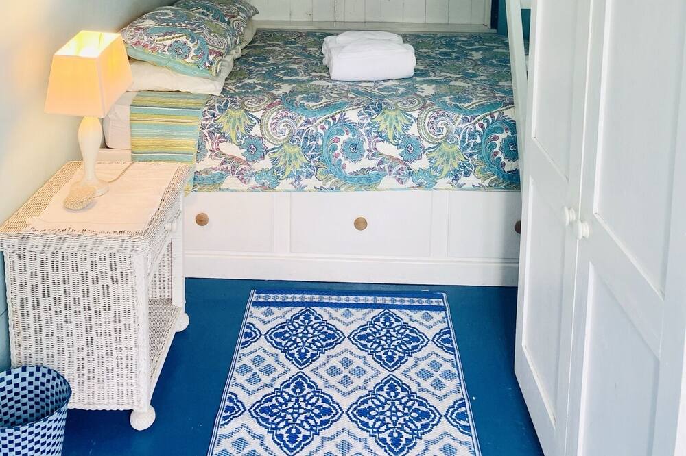 Photo of Bedroom in Spanish Wells