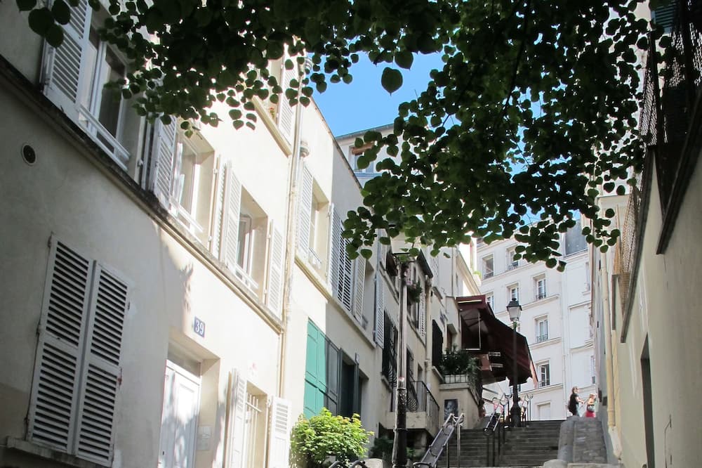 Photo of Outdoor in Pigalle