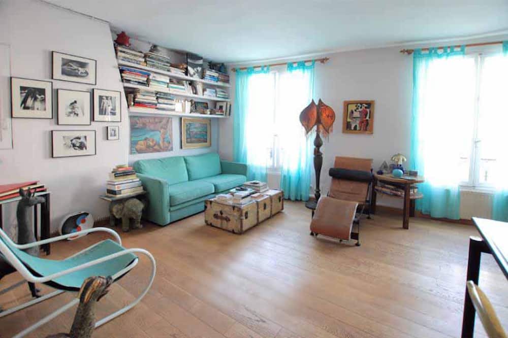 Photo of Livingroom in Pigalle
