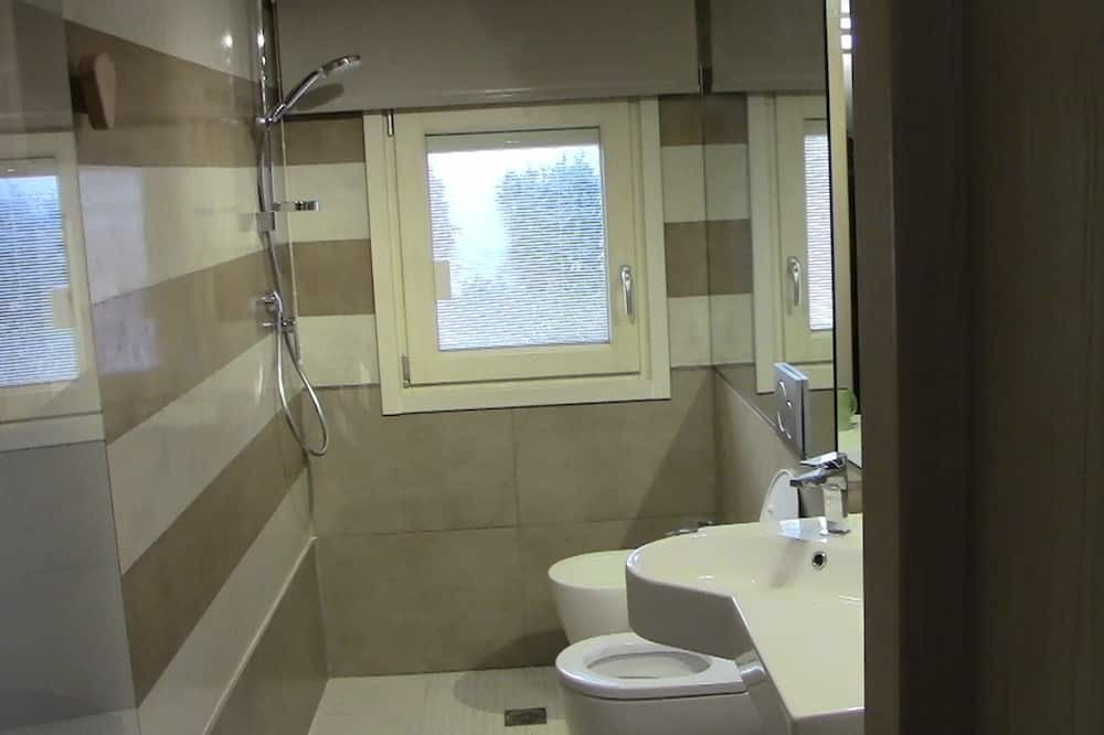 Photo of Bathroom in Est