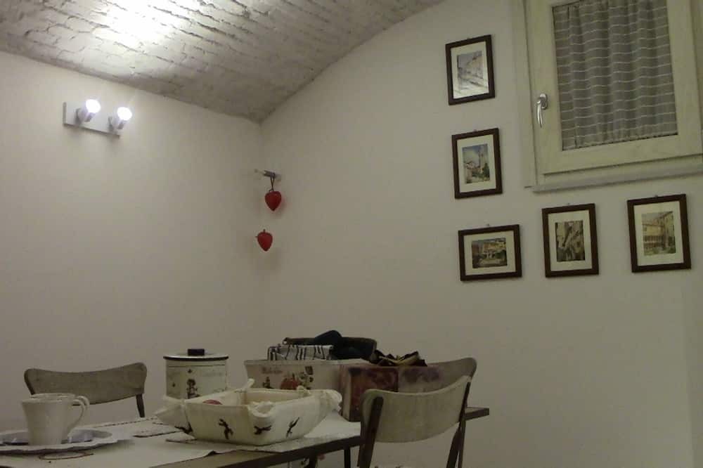 Photo of Kitchen in Est