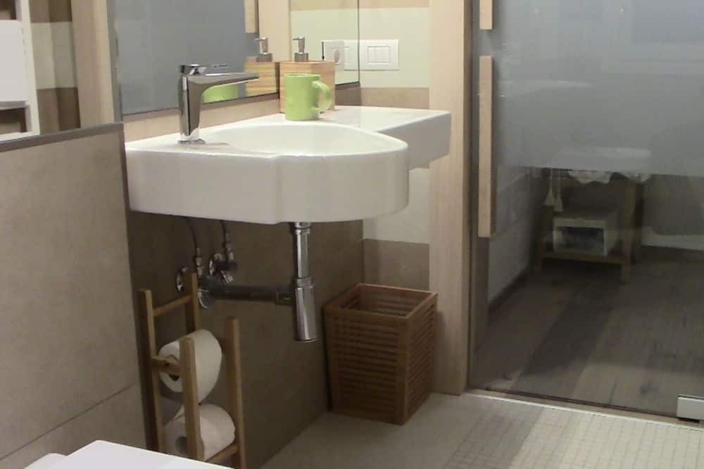 Photo of Bathroom in Est