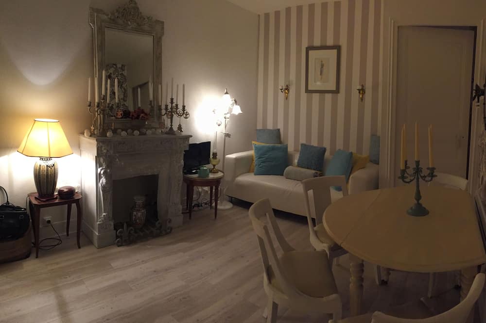Photo of Livingroom in Plaisance
