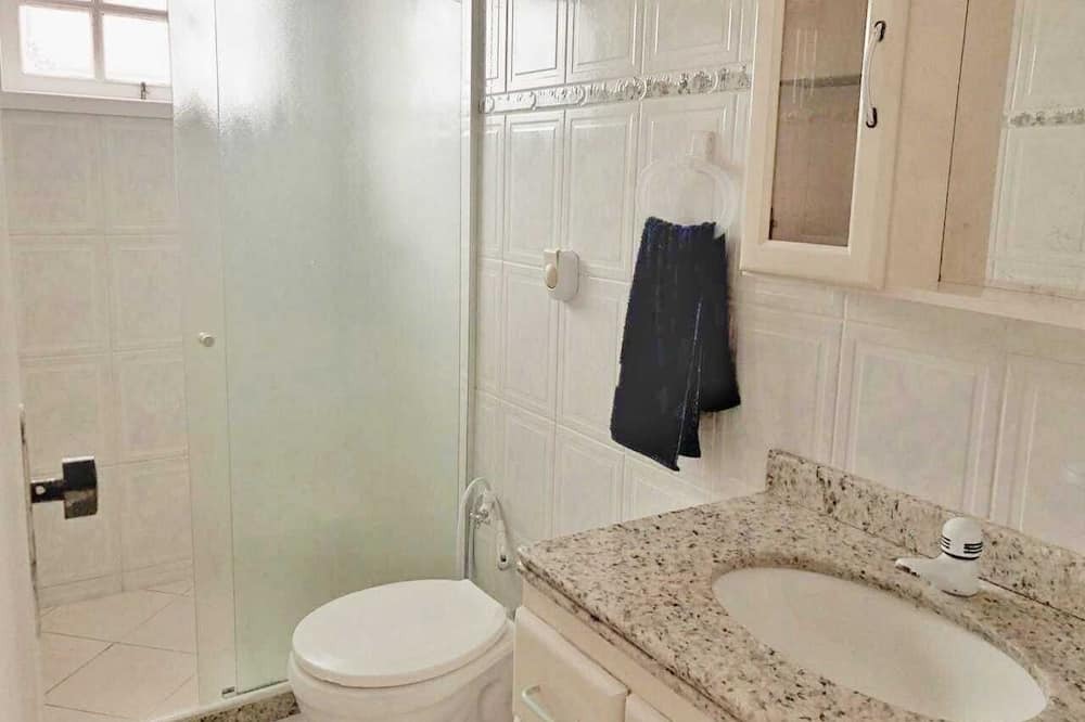 Photo of Bathroom in Tamoios