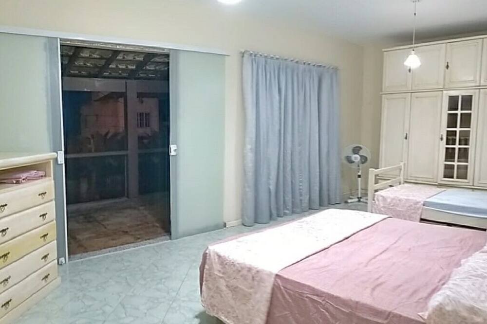 Photo of Bedroom in Tamoios