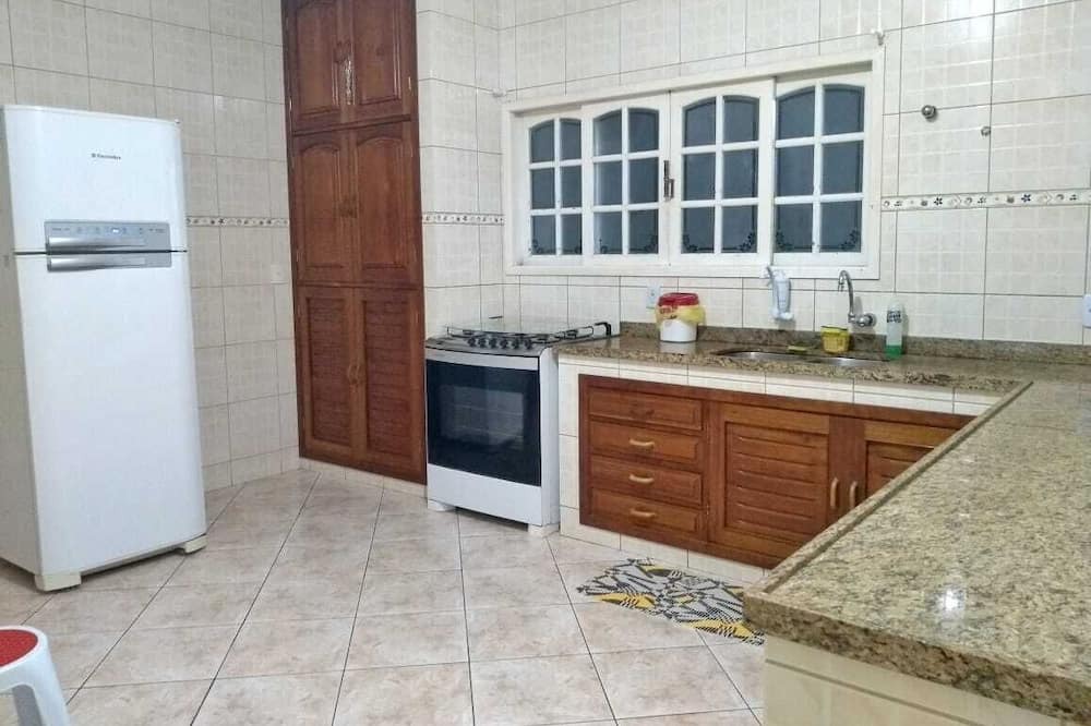 Photo of Kitchen in Tamoios