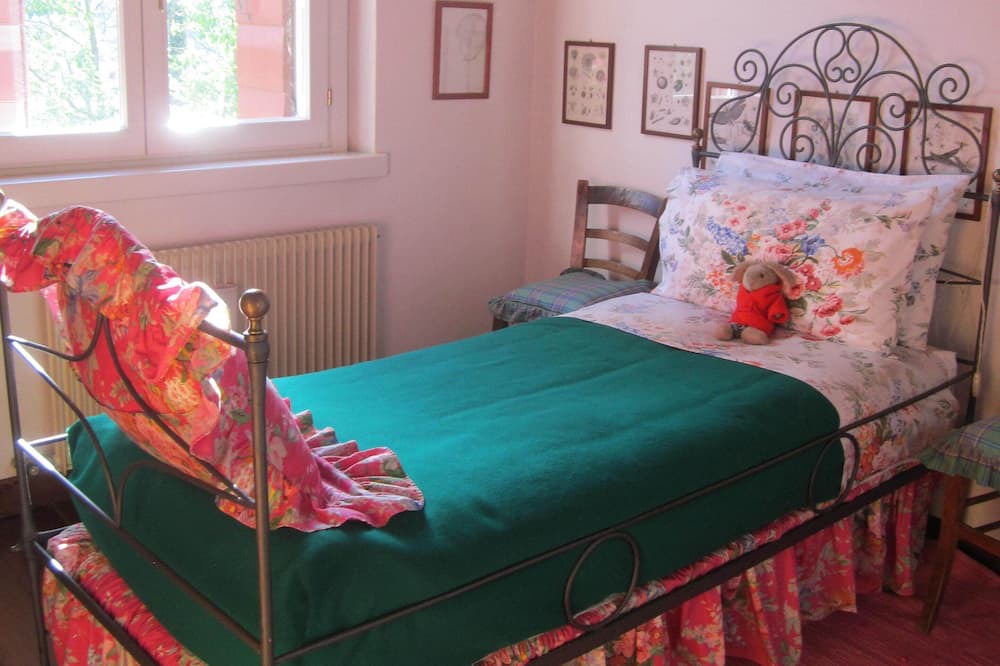 Photo of Bedroom in Follina