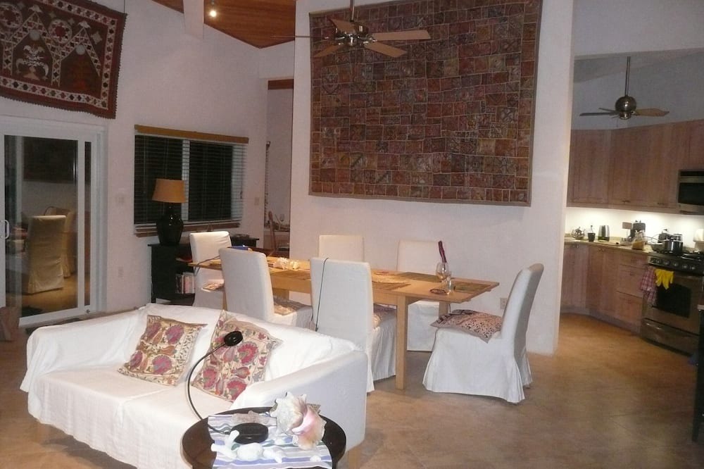 Photo of Bedroom in Winding Bay