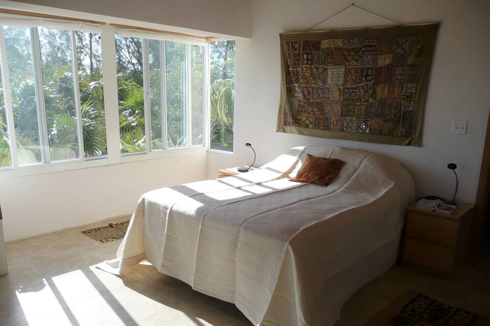 Photo of Bedroom in Winding Bay