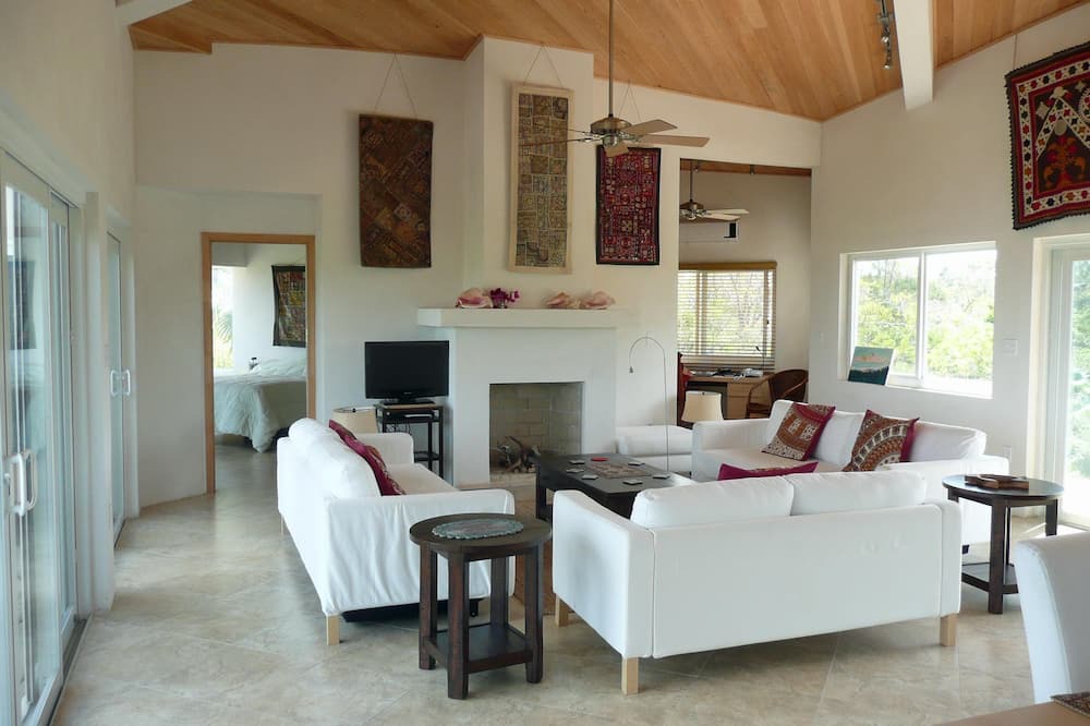 Photo of Bedroom in Winding Bay