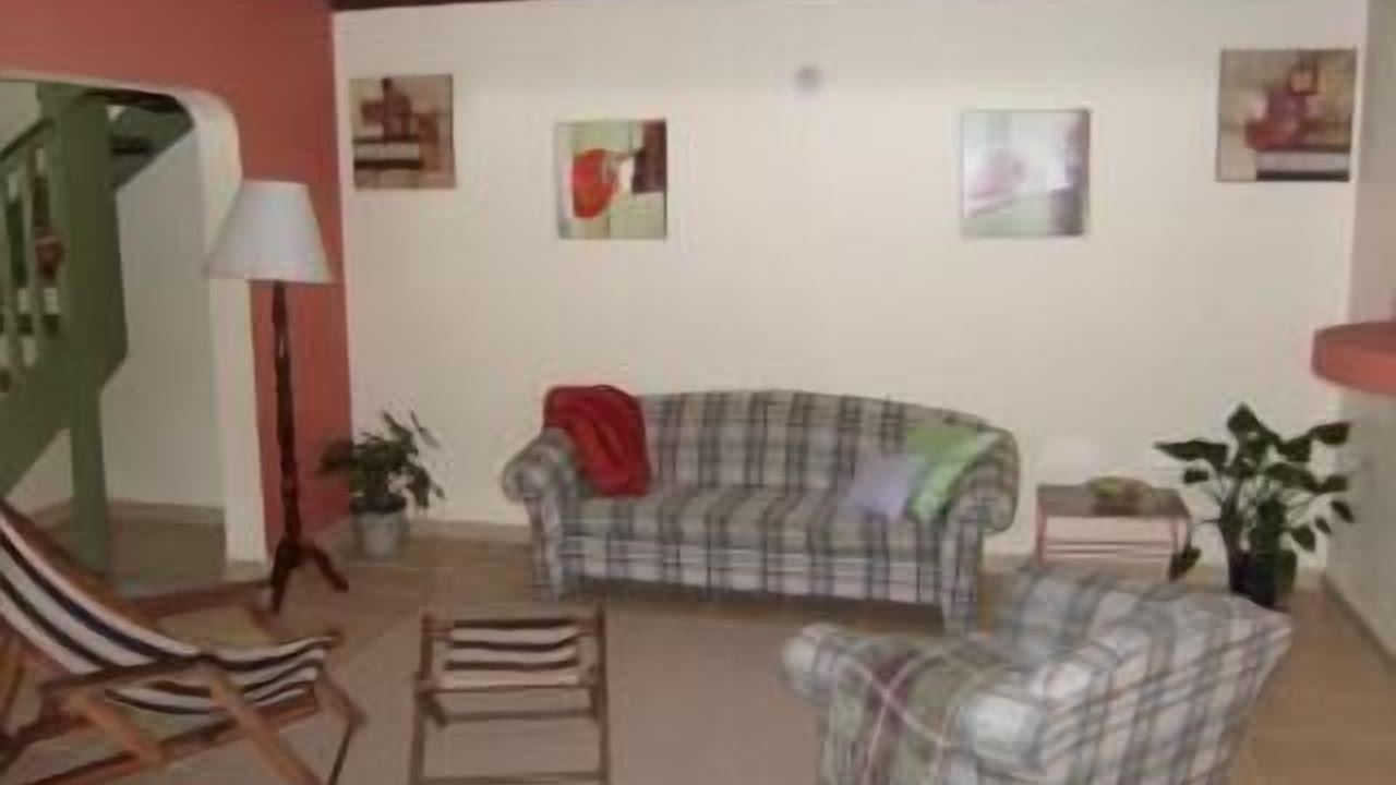 Photo of Livingroom in Trenchtown